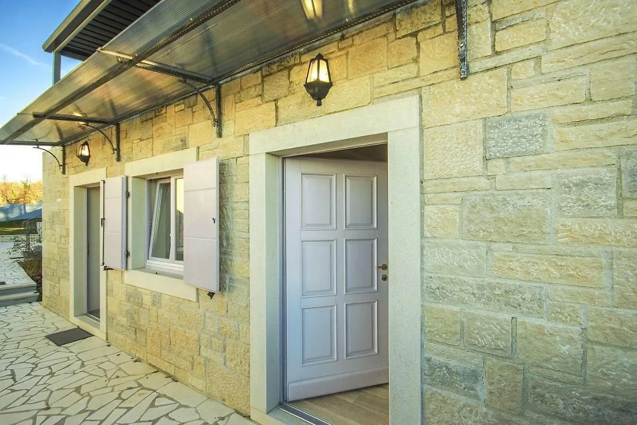 Villa Ilmea Ferenci Croatia