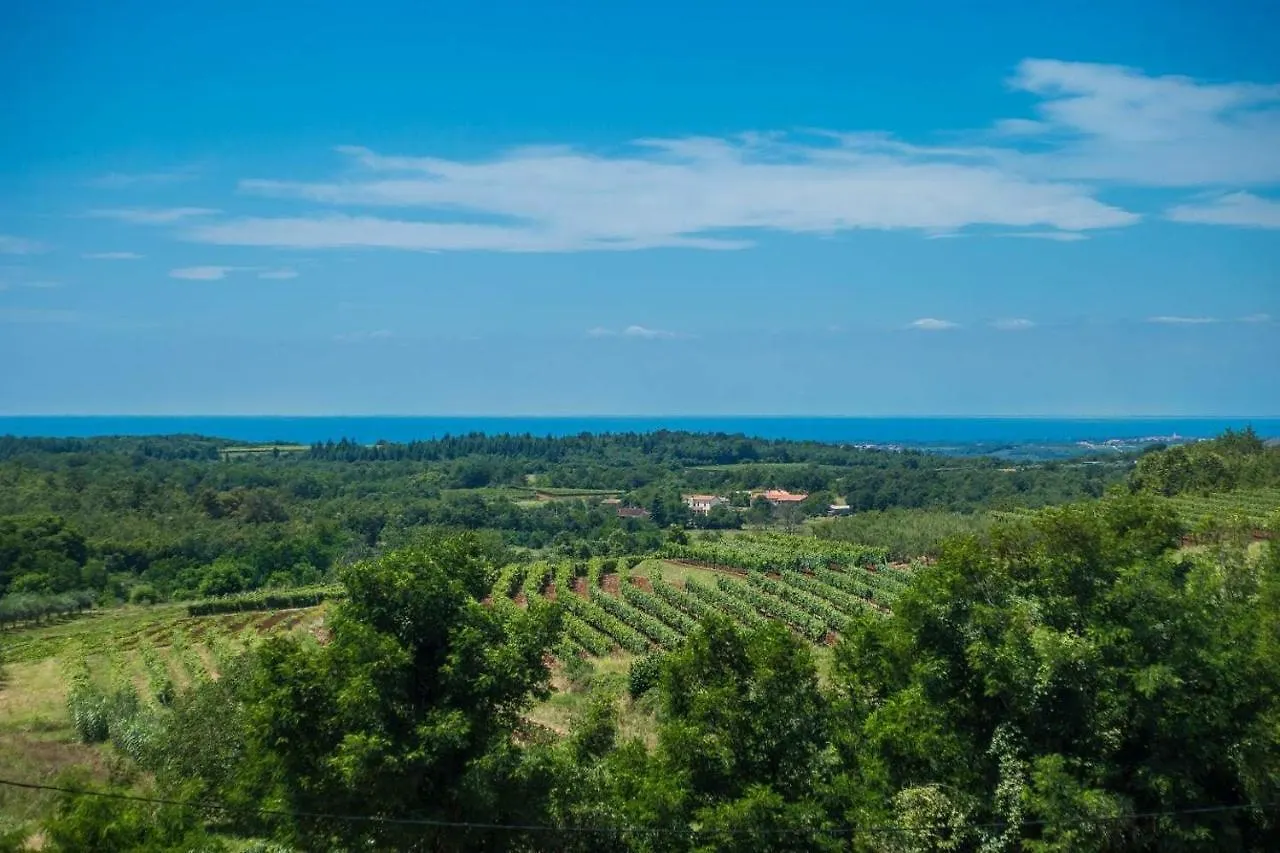 Villa Ilmea Ferenci 0*,  Croatia